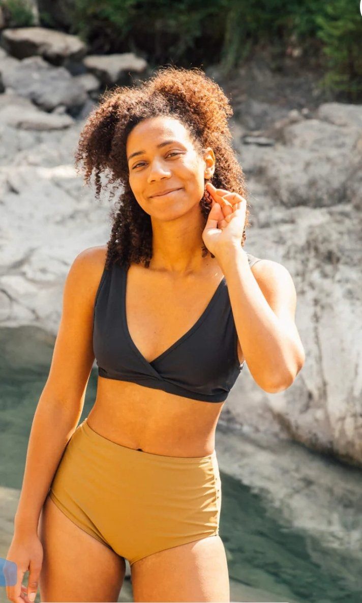 Costumi da bagno & Bikini: Matona Bikini Oberteil Neu Gr 34 – Nuovo e nell'imballaggio originale da Wichtrach venduto da Elenagonzi