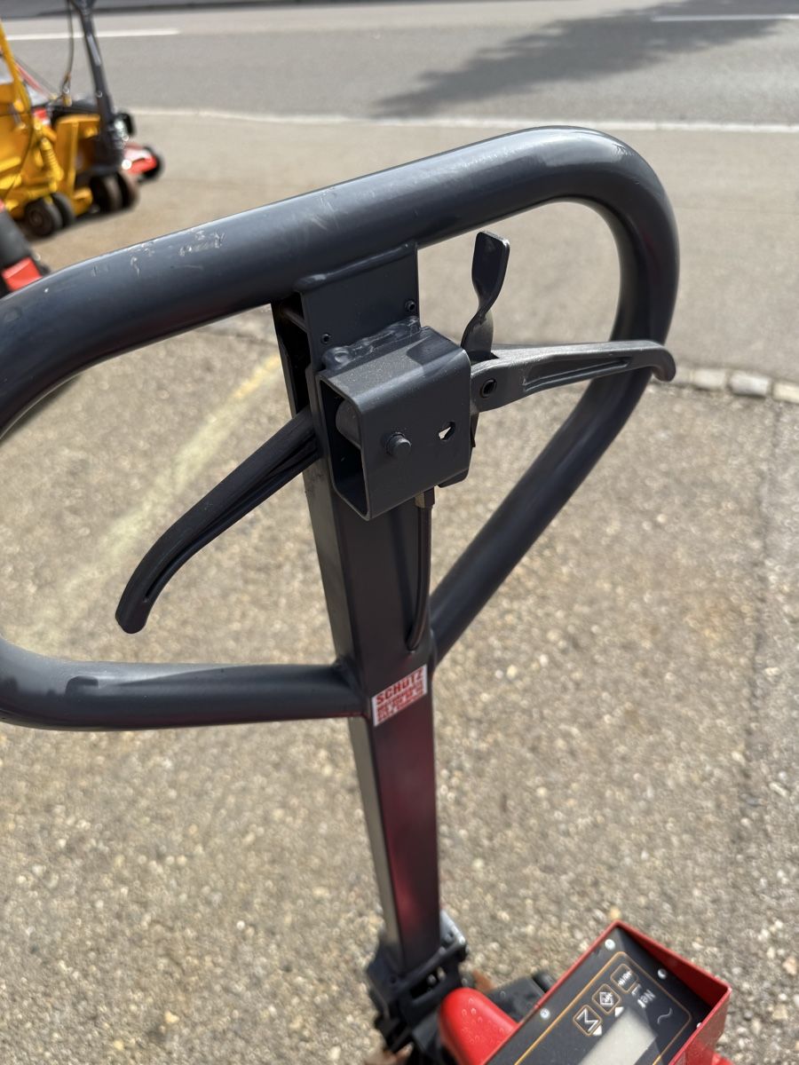 Carrelli elevatori e a forche: Ravas Hubwagen mit Waage – Usato da Embrach venduto da embr12 5