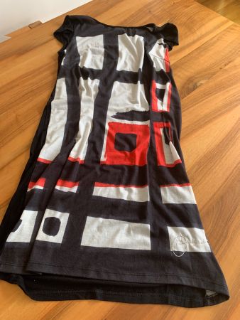 Tolles Kleid von DESIGUAL Grösse S
