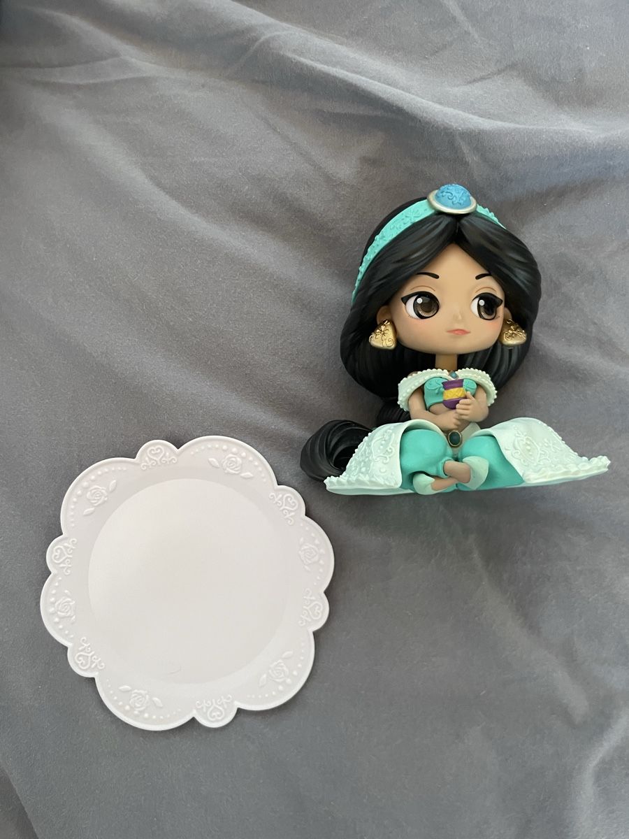 Disney Figurines: Figurine Disney Jasmine – Neuf (Voir description) à Develier par elinerard 1