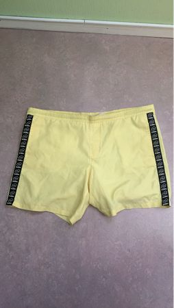 Shorts gelb XL Marke Lotto