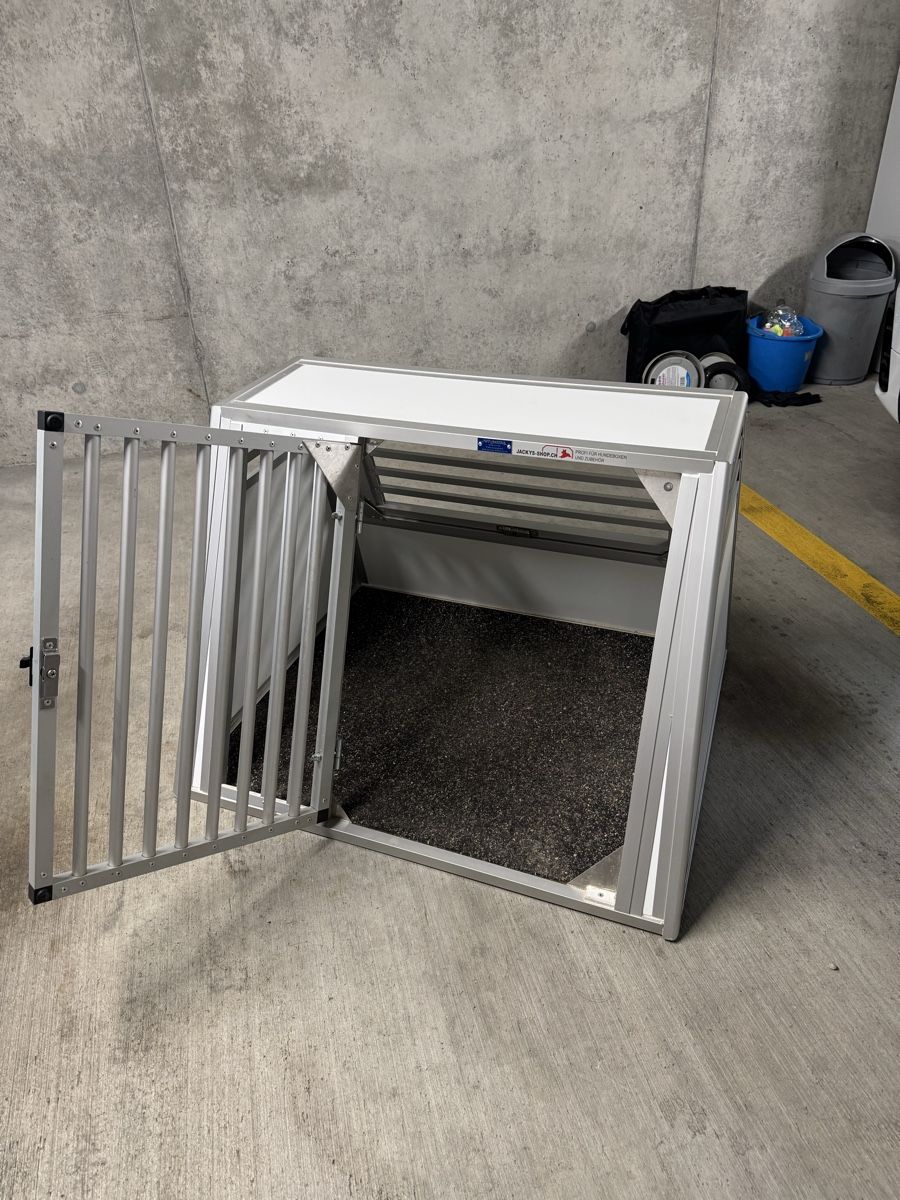 Käfige, Transport & Sicherheit: Jackys-Hunde(-Mass) Box für VW Tiguan BJ 22 – Neu (gemäss Beschreibung) aus Rütihof von GZSZ1968 1