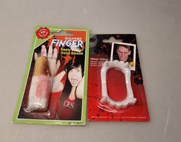 Scherzartikel Set: Horror-Finger & Vampirzähne