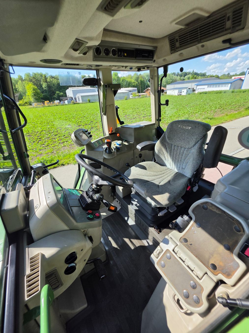 Fendt Trattori: Fendt 411 Vario 7800 Std – Usato da Bösingen venduto da lauda-lauda 9