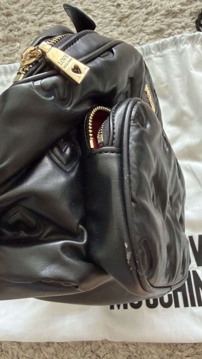 Moschino Zaini: Sac à dos - love moschino – Usato da Hauterive NE venduto da ann_v7d6 3