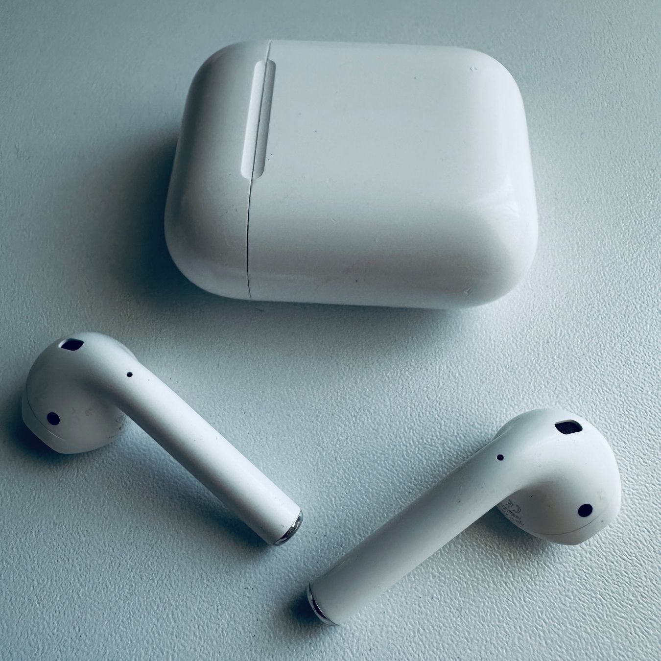 Apple Cuffie: Original Apple AirPods 2 Kopfhörer Wireless Lightning Kabel – Usato da Basel venduto da MY.AIRPODS.SHOP 7