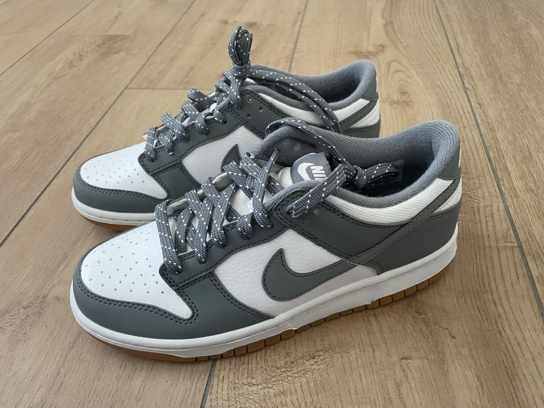 Nike Scarpe da uomo: Nike Dunk Low Gr. 38.5 NEU – Nuovo e nell'imballaggio originale da Waltenschwil venduto da hansnine