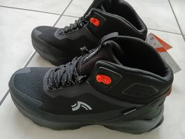 Trekking/Allround-Boots, robust, Gr. 42, neu