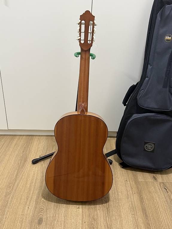 Strumenti musicali: Akustische Gitarre – Usato da Neerach venduto da Nedi 2