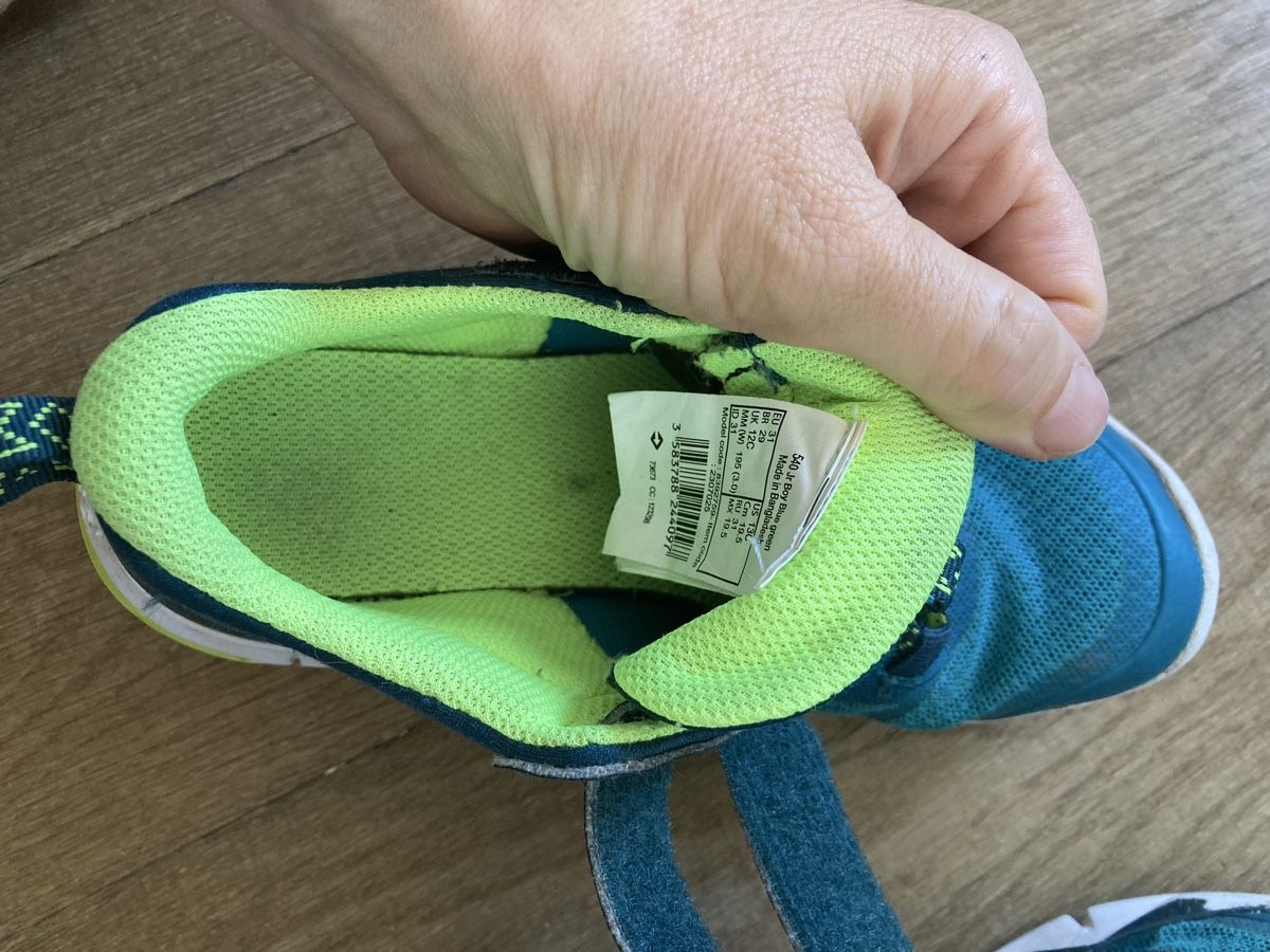 Decathlon Scarpe per ragazzi: Turnschuh Gr. 31 – Usato da Uznach venduto da galadriel2009 3