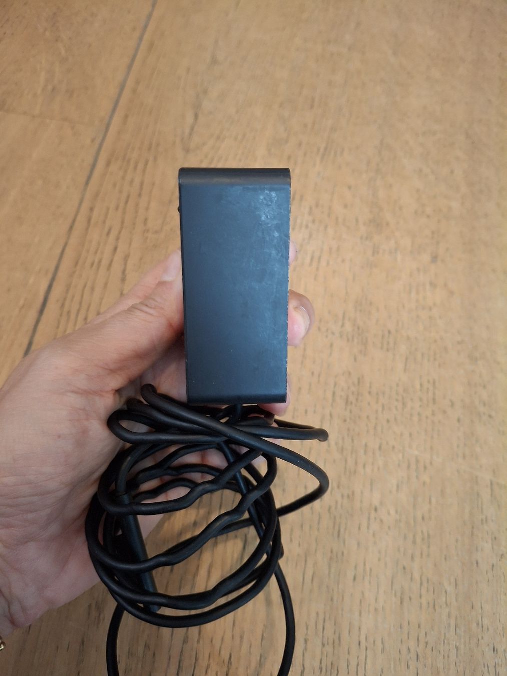 Caricabatterie: Microsoft Surface Netzteil 24W Modell 1736 Ladegerät  – Usato da Cham venduto da Girasol3 1