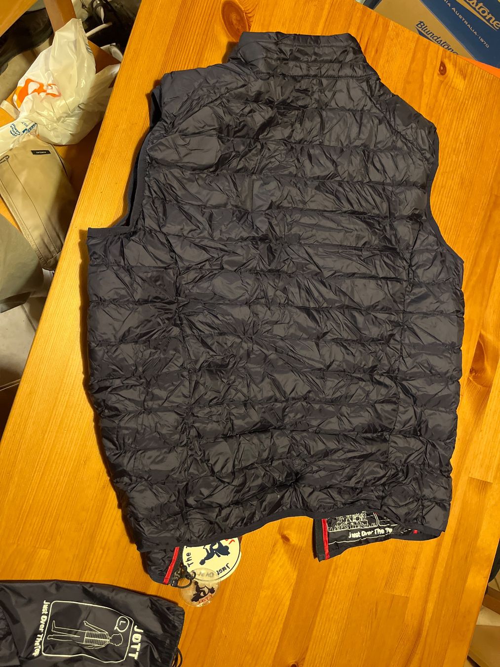 Jott Gilet & Giacche: Gilet Jott – Nuovo e nell'imballaggio originale da Château d'Oex venduto da cla_7tch 1