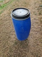 Blaues 100l Kunststofffass mit Deckel guter Zustand