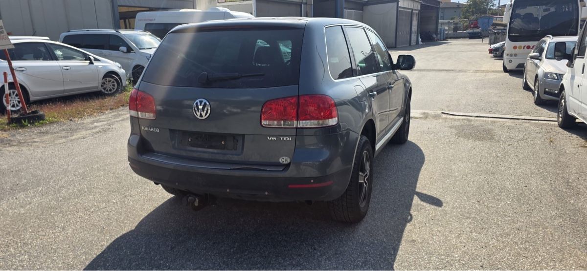 VW Autos: VW TOUAREG – D'occasion à Gordola par sai_2bz9