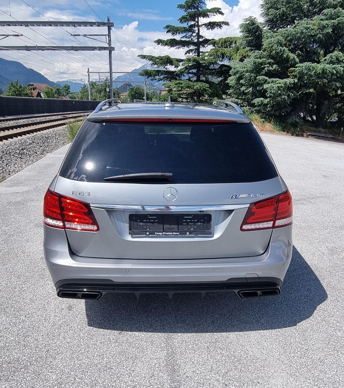 Mercedes-Benz Automobili: Mercedes E 63 AMG S 4Matic Speedshift – Usato da Uvrier venduto da sal_t22d 4