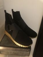 Ferragamo Sneakers Gr. 37.5 Gold Schwarz Stiefeletten Schuhe