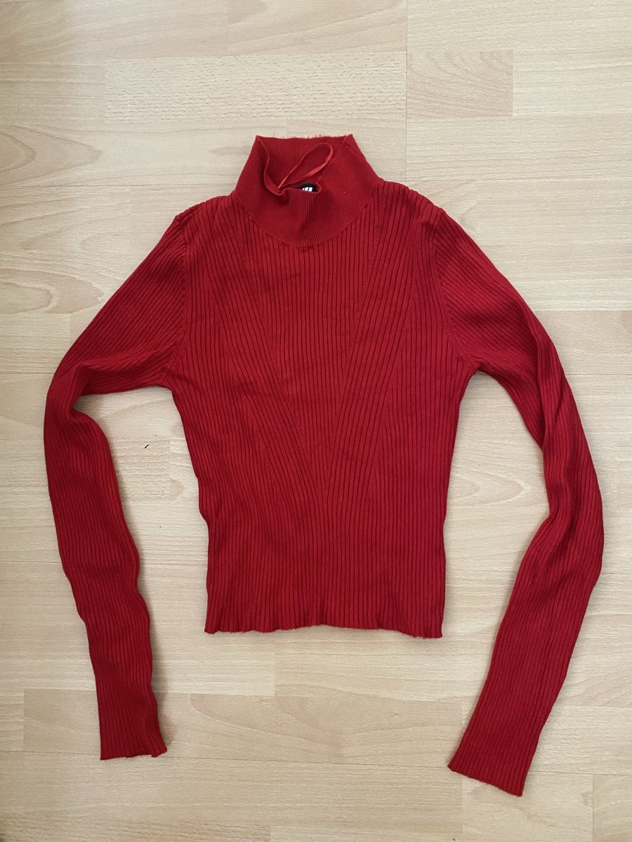 Maglioni & Felpe: Roter Pullover Gr. M – Usato da Basel venduto da hea_pp2f
