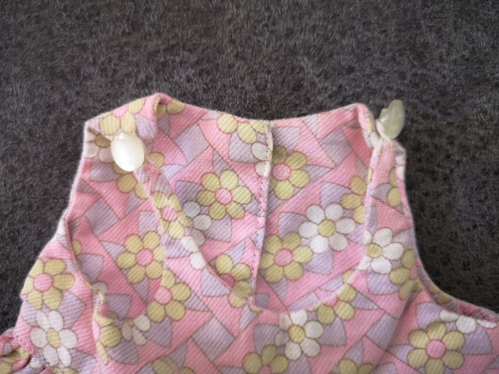 Bambole: Hübscher Mädchen-Schlafsack mit Blumenmotiv – Usato da Liestal venduto da Gitterli01 3