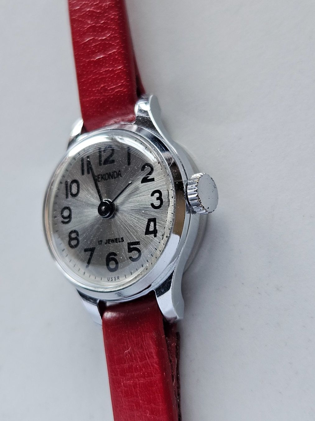 Orologi: 452 Sekonda Damenuhr – Usato da Berikon venduto da mmm21 2