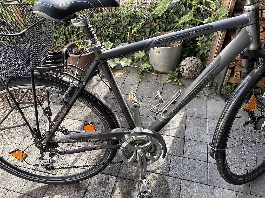 Velos: Herrenfahrrad  – Gebraucht aus Brugg AG von Aliku 1