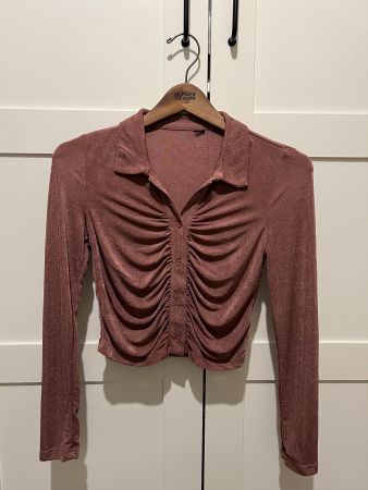 Bluse mit Knöpfen / Langarmshirt