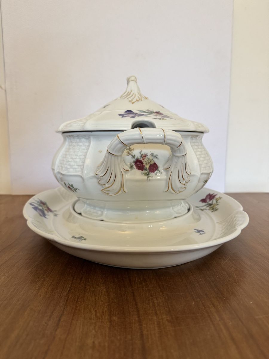 Rosenthal Ciotole: Rosenthal - Ovale Suppenterrine mit Deckel und Servierplatte – Usato da Zürich venduto da Nobs1 2