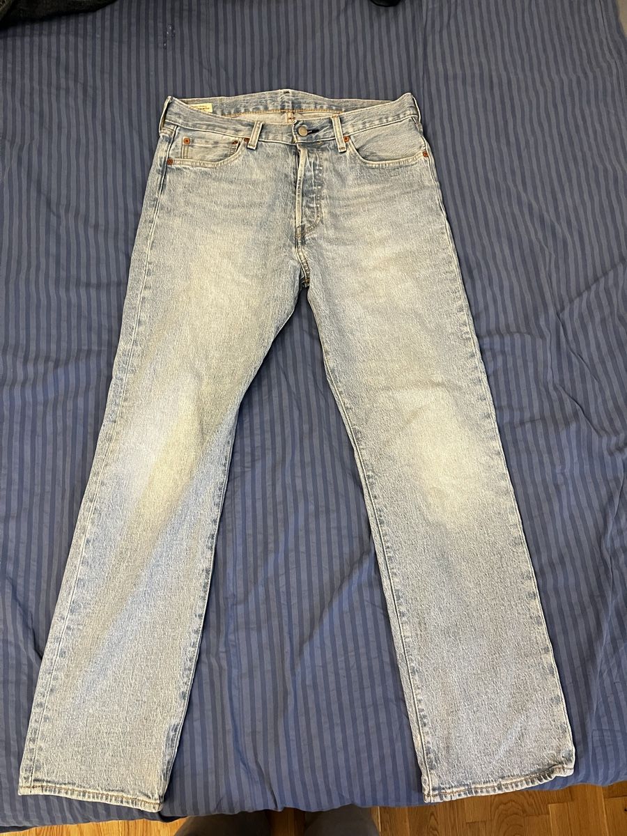Levi's Jeans: Levi’s Jeans Regular Fit 33x32 – Usato da Zürich venduto da ric_9hbf 2