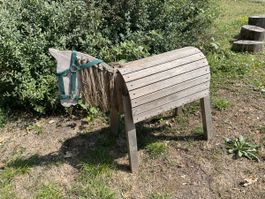 Holzpferd Spielzeug für Kinder Holz Sitzbank guter Zustand