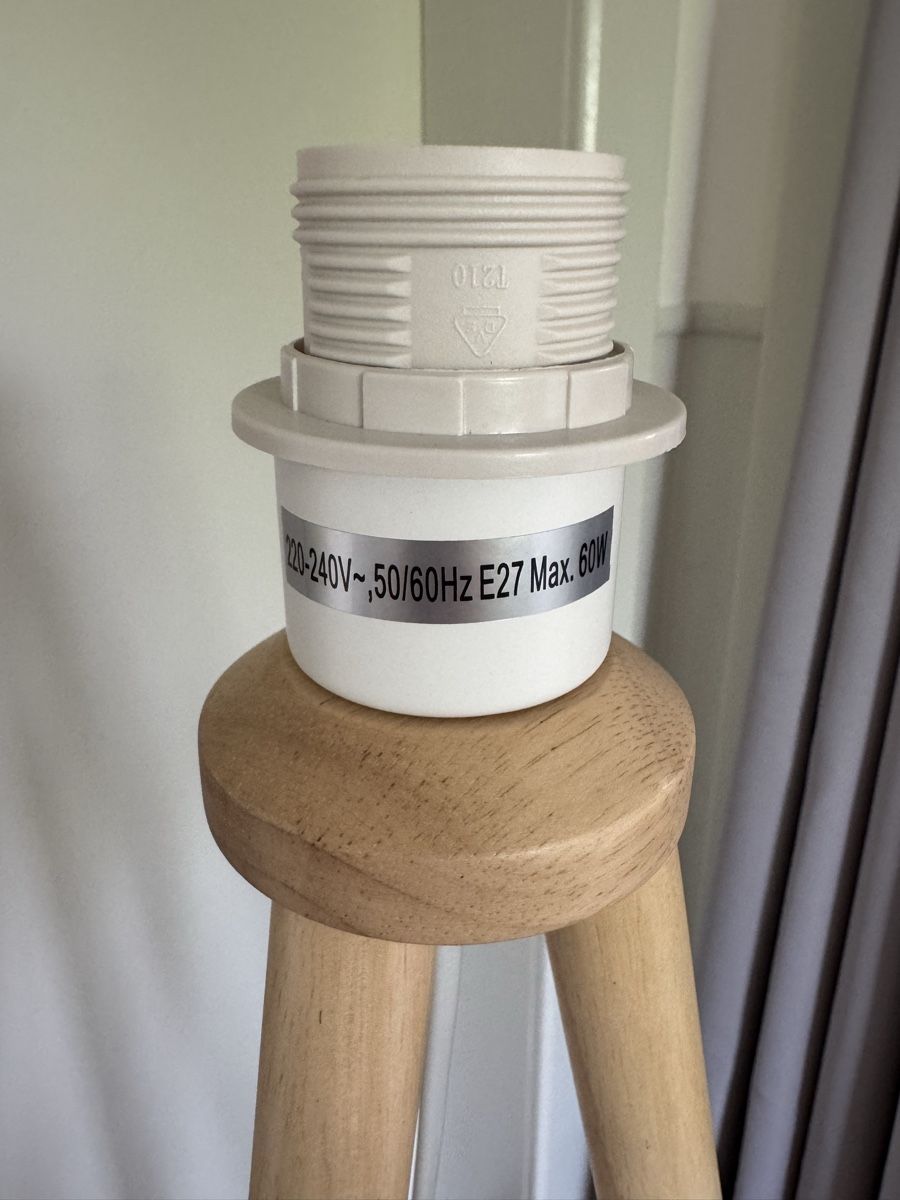 Pfister Lampen: Lampenständer – Neu (gemäss Beschreibung) aus Lenzburg von MuKi_13 1