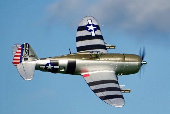 FMS Modellismo RC: FMS P-47 Thunderbolt Razorback PNP - 150 cm – Nuovo e nell'imballaggio originale da Marbach SG venduto da Clink 1
