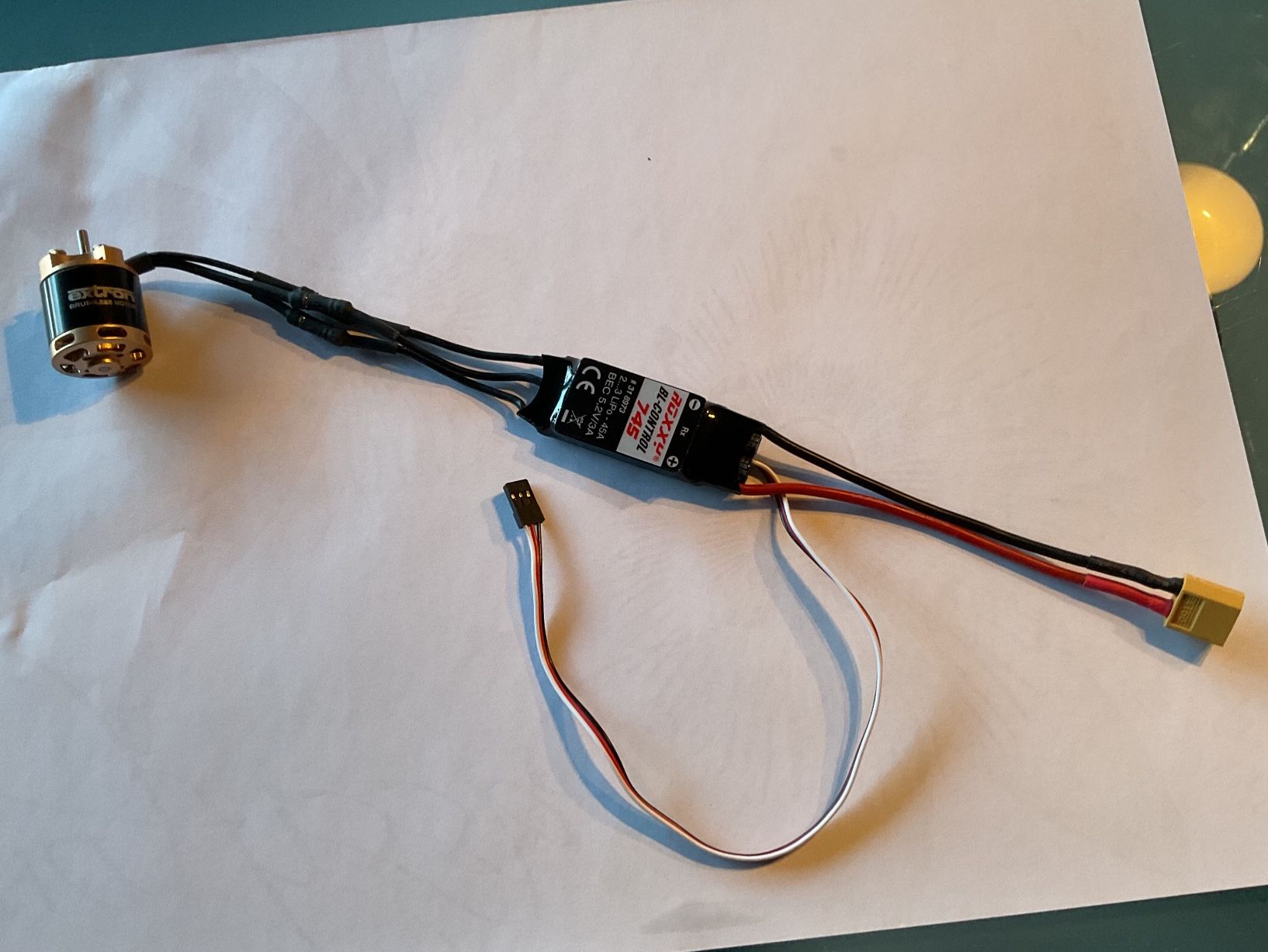 Motoren: Extron Brushless RC Motor mit Roxxy BL Control Regler – Gebraucht aus Thalwil von Mustang.California 1