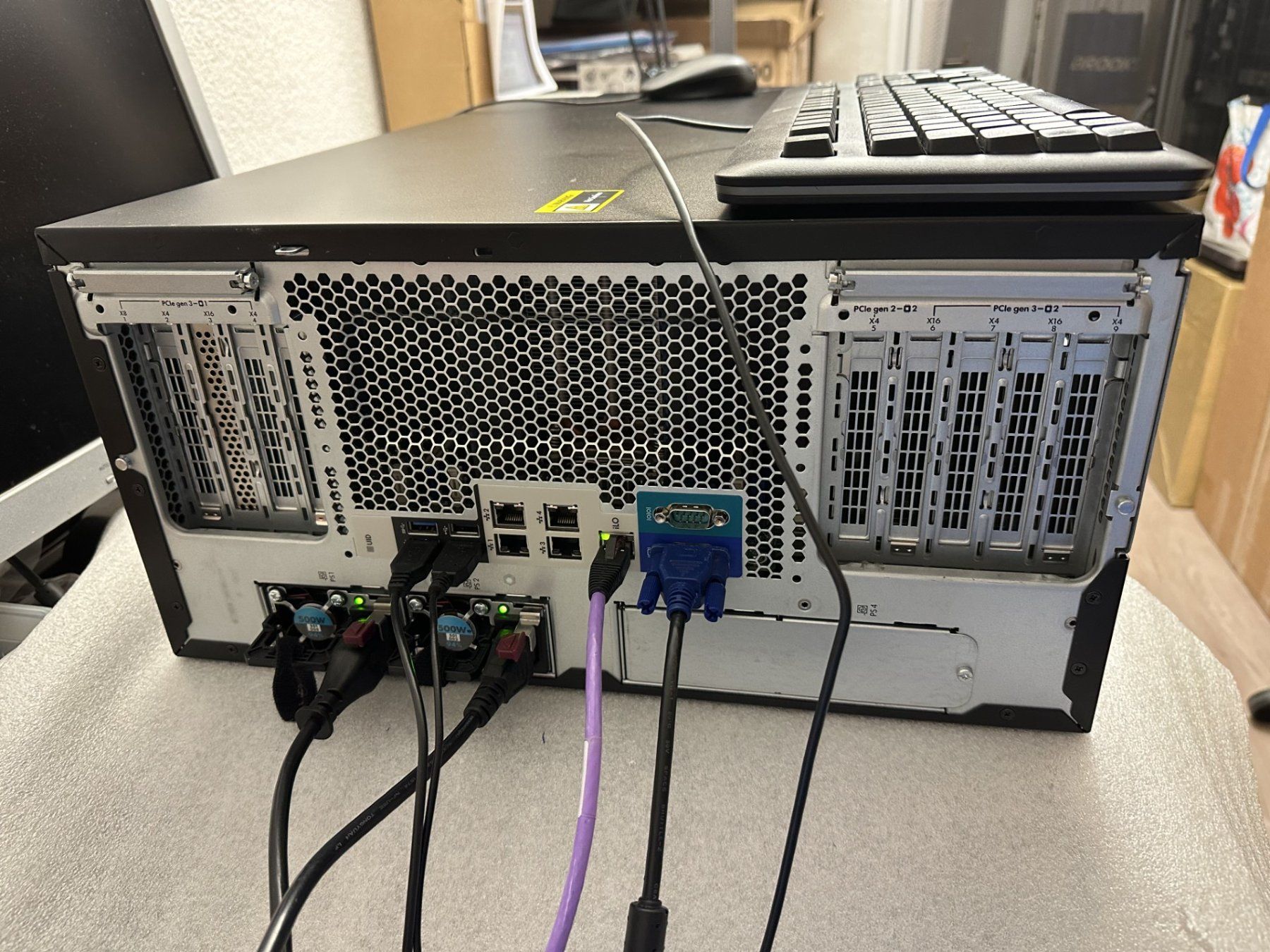 Hewlett Packard Server: HP Proliant Server ML350 G9 2x 2.1GHz E5-2620v4 – Gebraucht aus Münsingen von Hanibal26 2