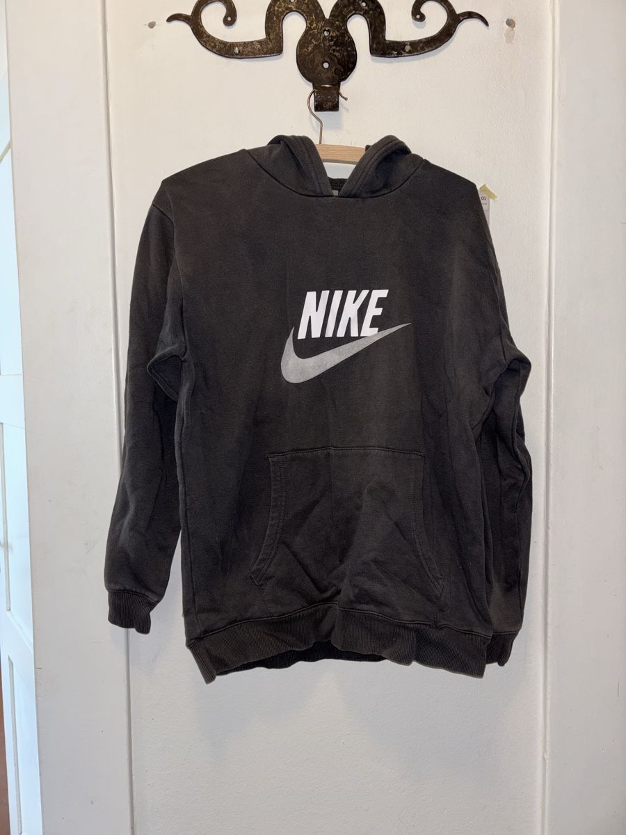 Nike Maglioni & Felpe: Nike Hoodie Grau – Usato da bern venduto da lee.vi.vi 2