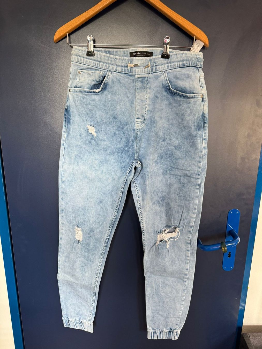 Bershka Jeans: Bershka Jean – Usato da Lupfig venduto da Pluribus