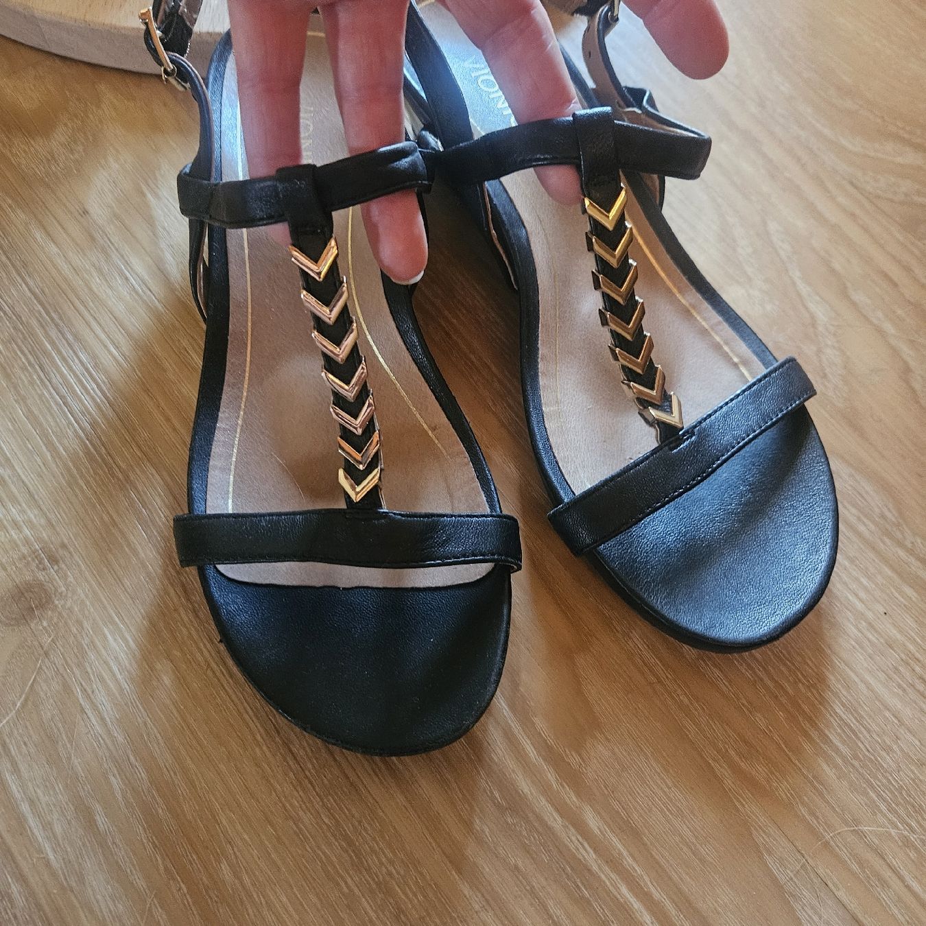 Scarpe da donna: Vionic Sandalen mit Gold Gr: 37 wie Neu – Nuovo (secondo la descrizione) da Eglisau venduto da kaya024 2