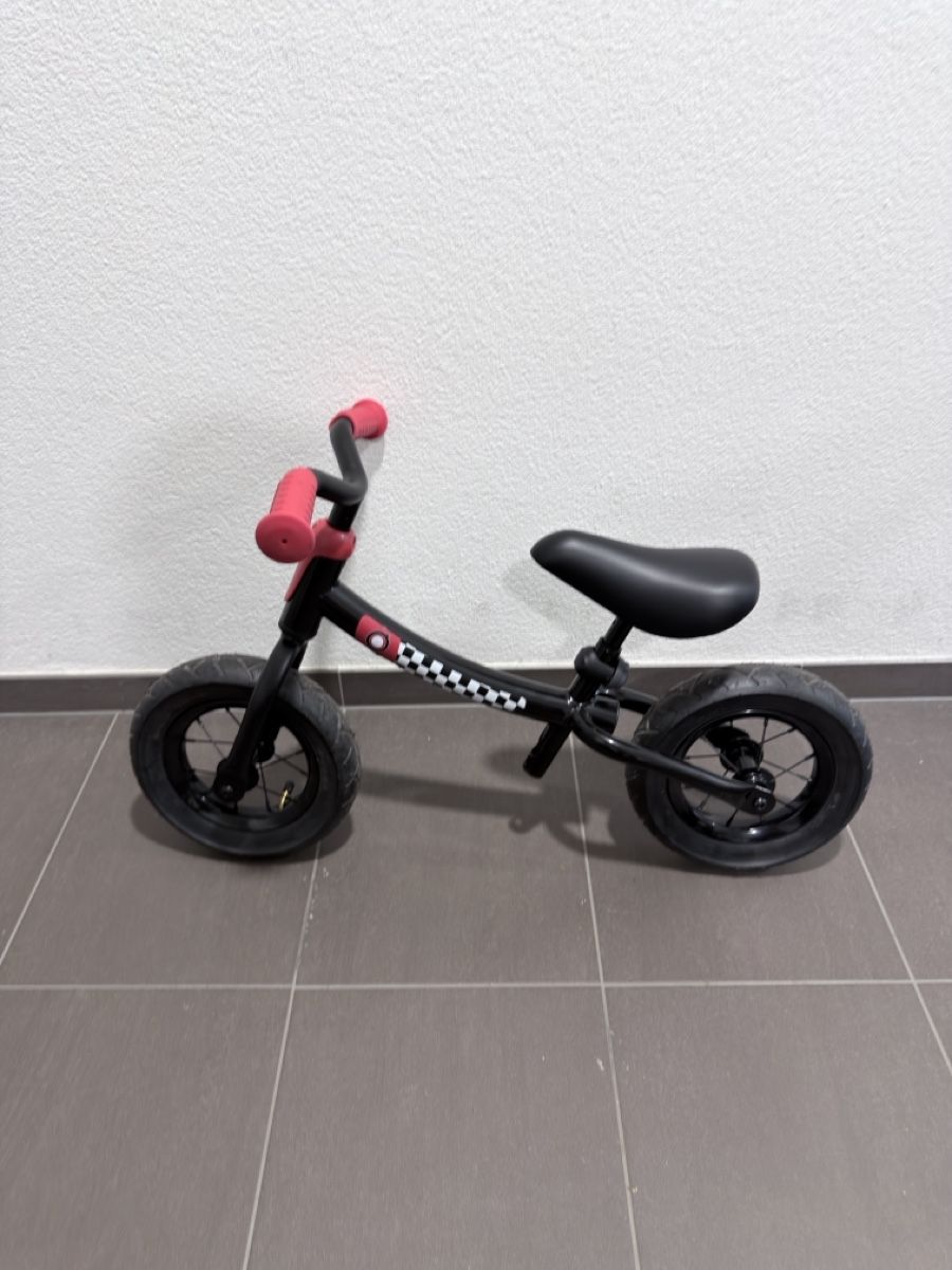 Fahrzeuge für Kinder: Laufrad – Gebraucht aus Glis von lm2612