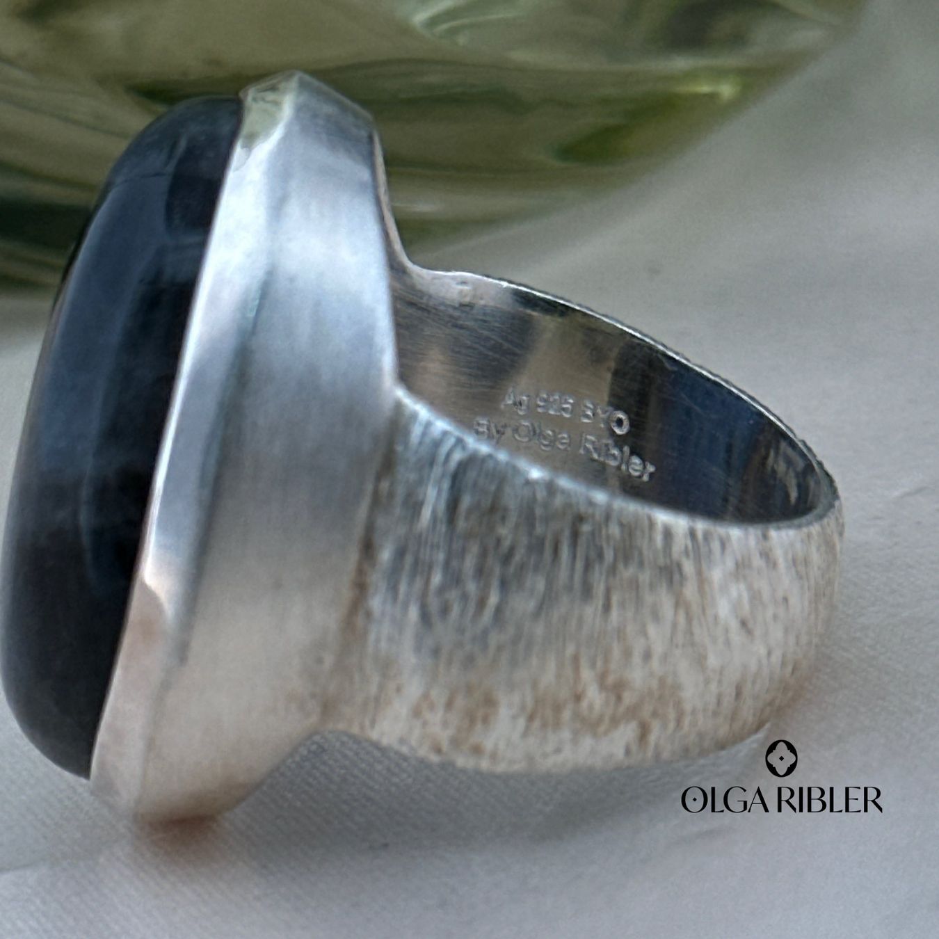 Olga Ribler Bagues: Statement Ring mit Labradorit,Silber, Grösse 60 – Neuf (Voir description) à Luzern par byolgaribleroutlet 2