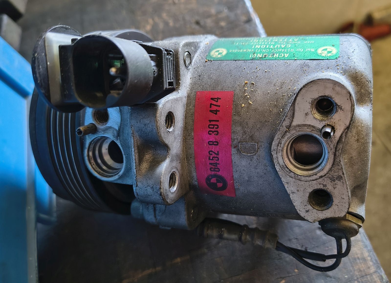 BMW Tutti pezzi di ricambio auto: Klimakompressor BMW E36 M52 320i 323i 328i – Difettoso da Buch b. Frauenfeld venduto da Hoebberreal