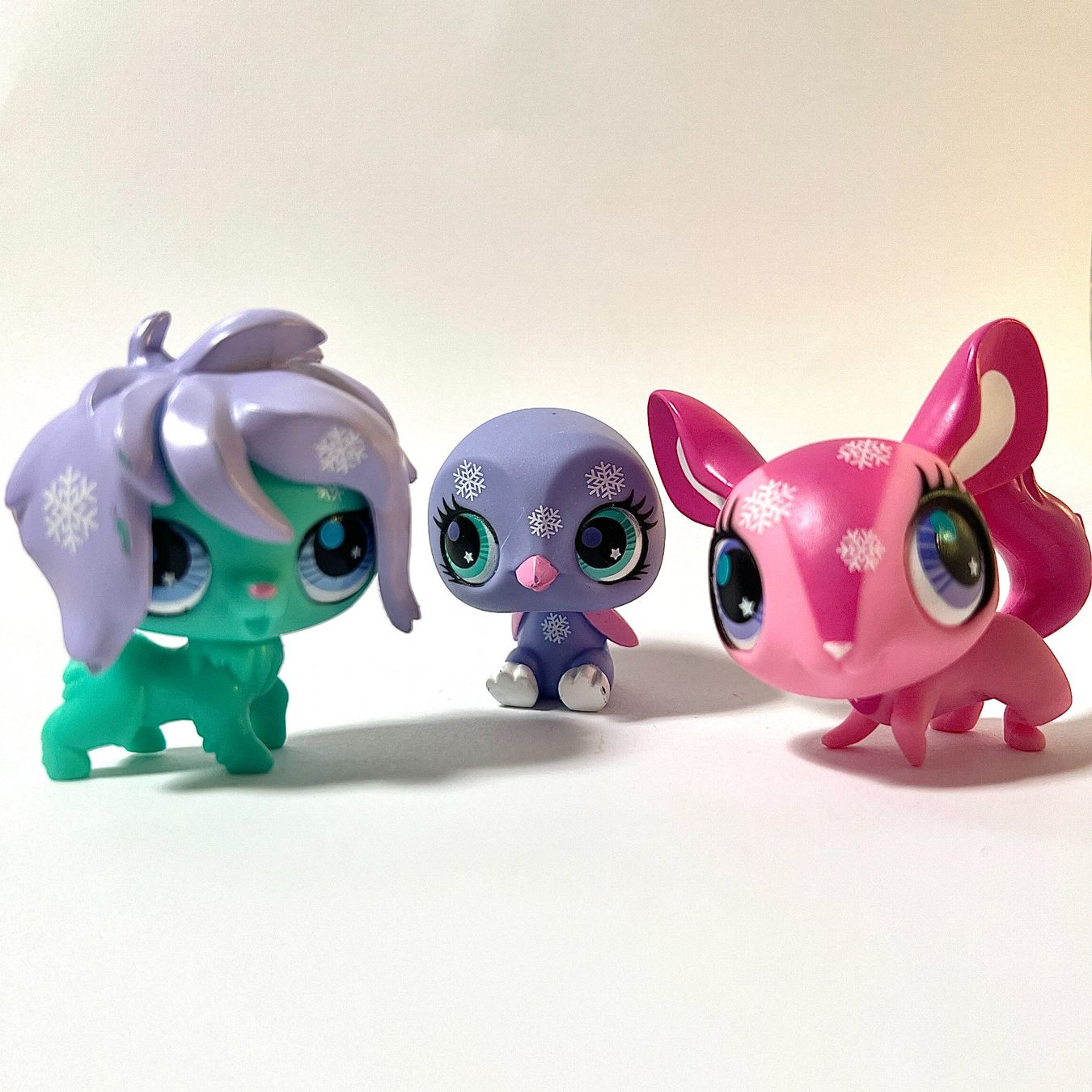 Littlest Pet Shop Giocattoli: Littlest Pet Shop Christmas Edition – Usato da St-Aubin FR venduto da claramathi