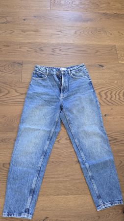 Bershka Mom Jeans Gr. 40