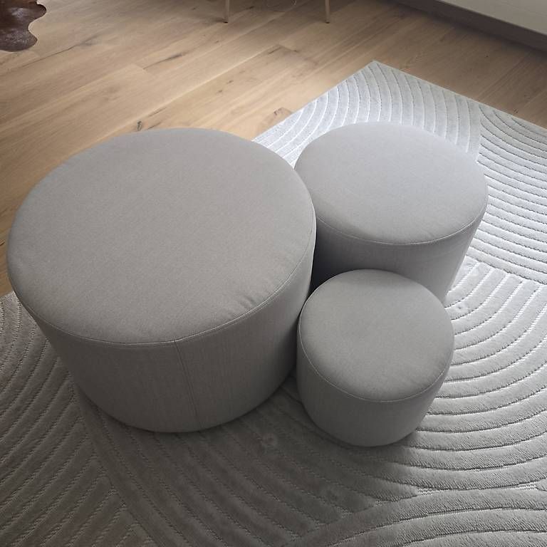 Hocker: Pouf Sitz Hocker – Gebraucht aus Zürich von leara.milani