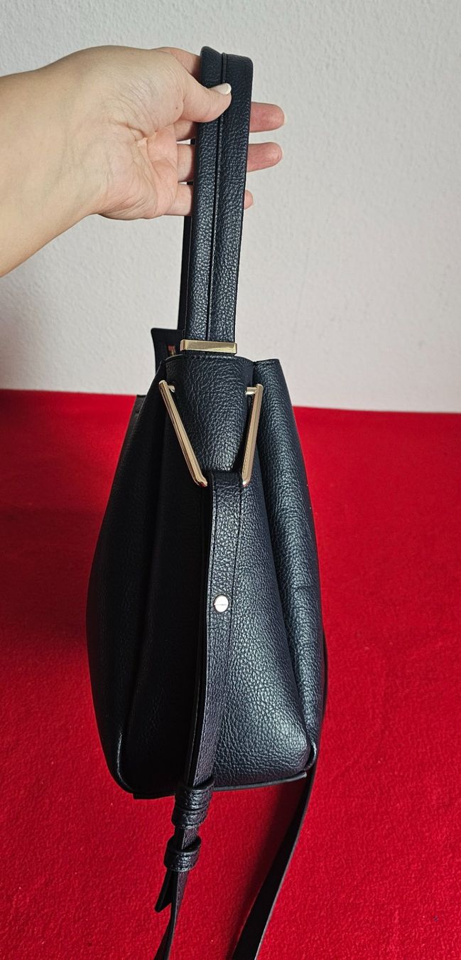 Tommy Hilfiger Taschen für Damen: ***TOMMY HILFIGER *** Hand od. Umhängetasche – Neu (gemäss Beschreibung) aus Bronschhofen von Xena37 4