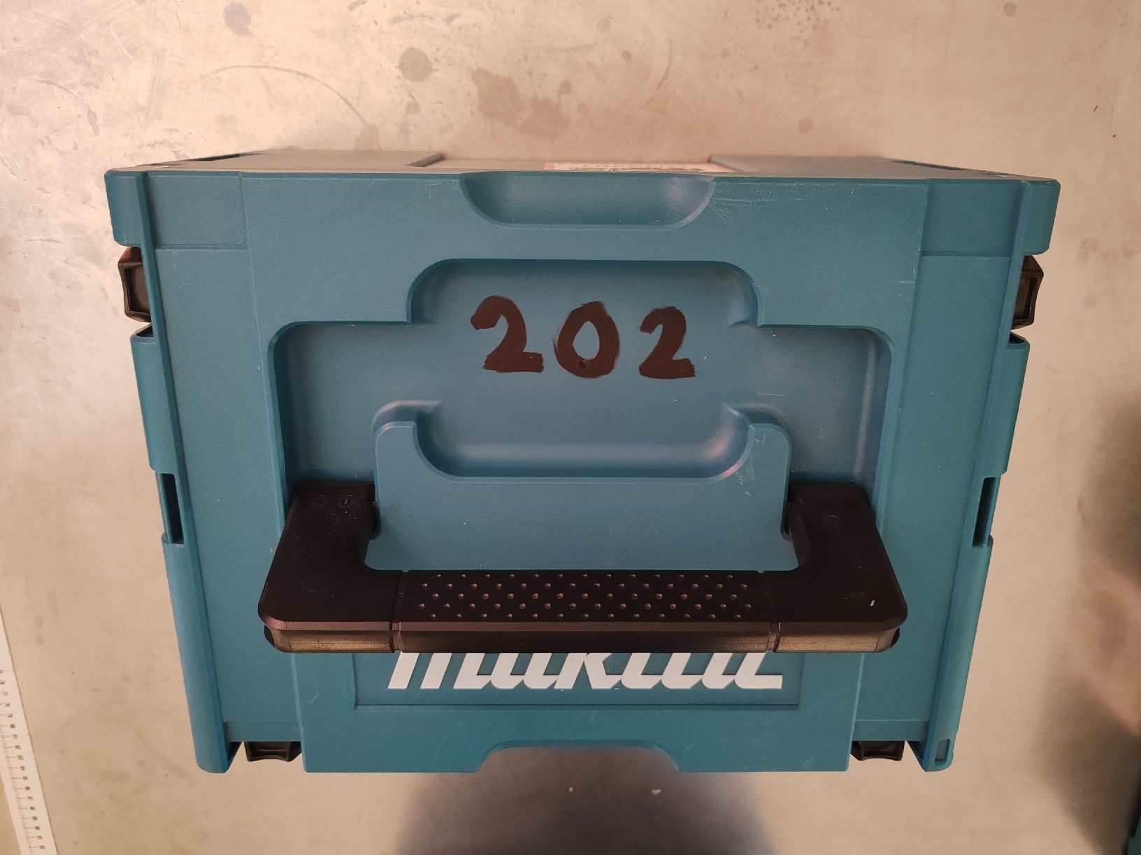 Makita Trapani: Makita DLX 2145 Schlagschrauber – Usato da Bern venduto da PrettyGood 2