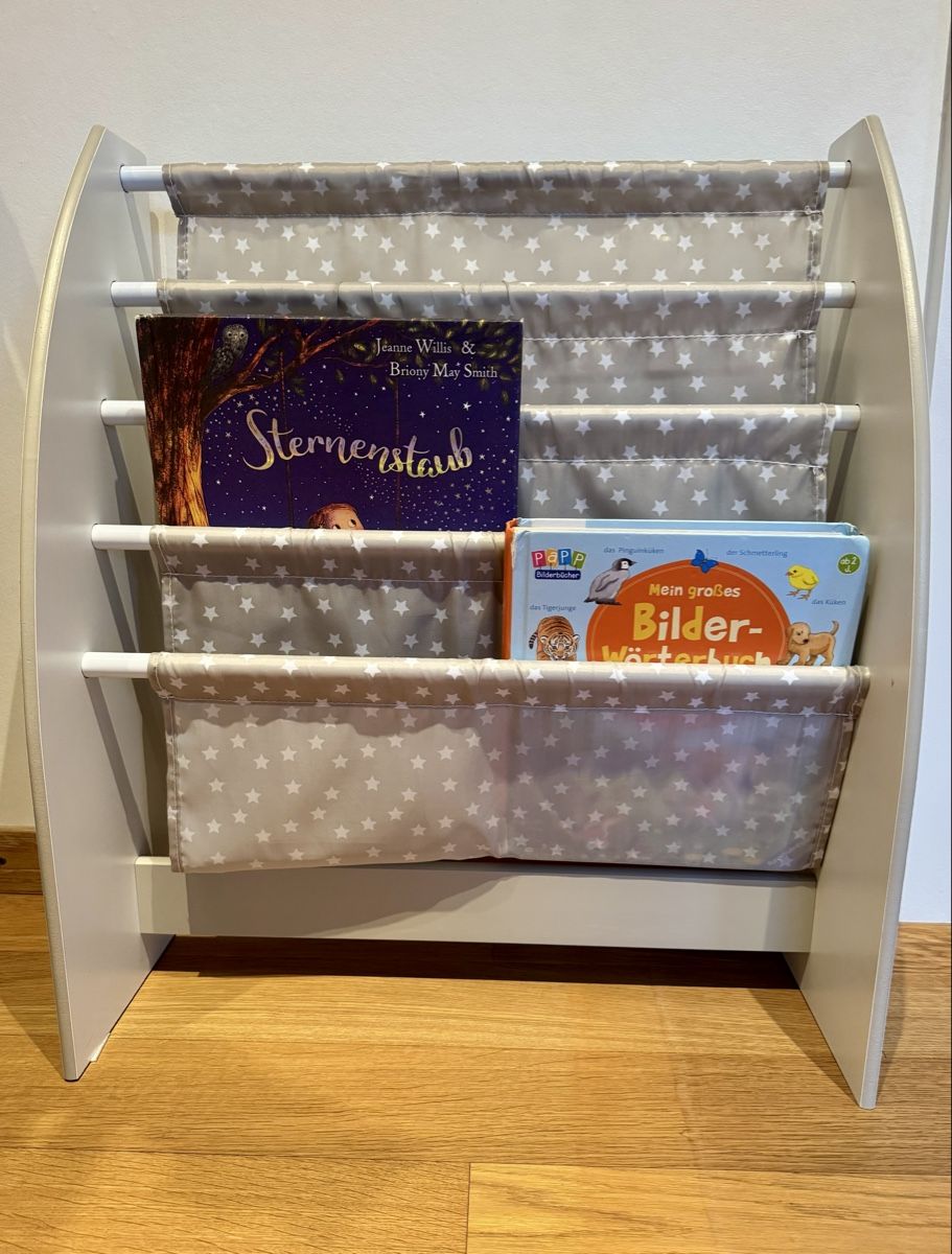 Altro in Decorazioni & Accessori: Bücherständer fürs Kinderzimmer – Usato da Rothrist venduto da fiuric