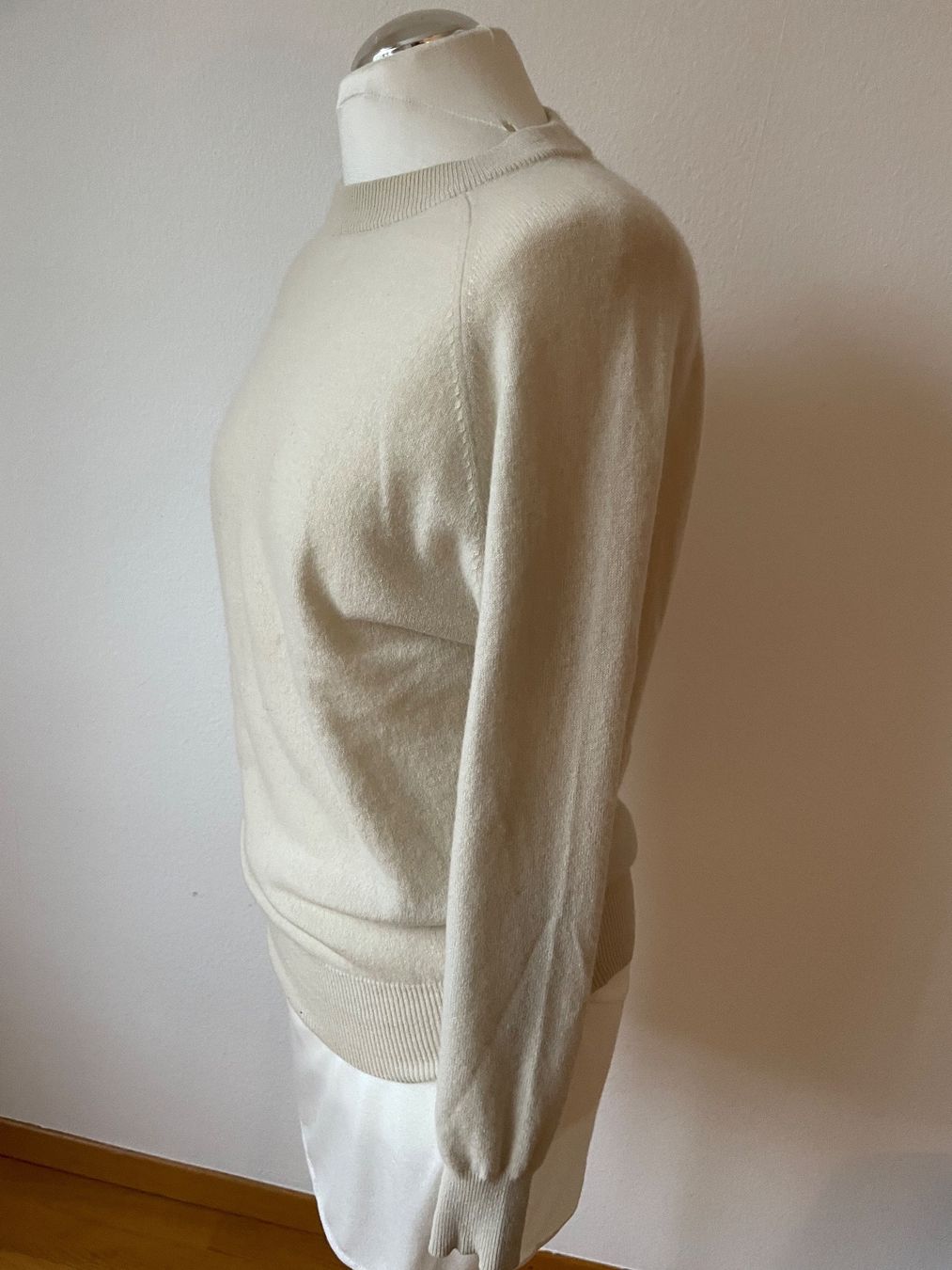 Maglioni & Felpe: American Vintage, Kaschmir Pullover, s – Usato da Zürich venduto da Derya011 1