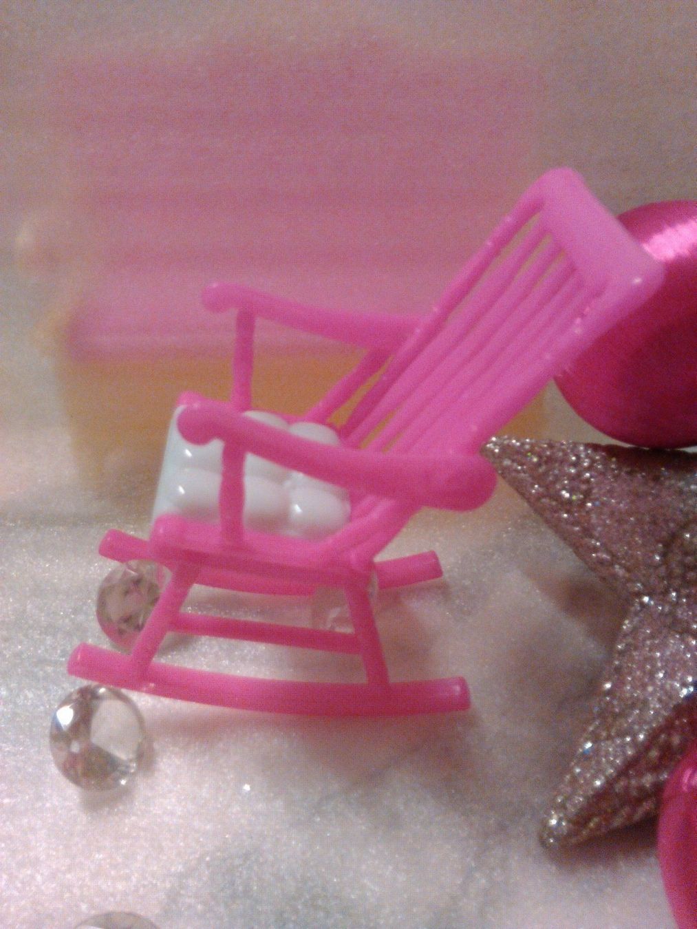Playmobil Giocattoli: barbie sthul...weiss und roserot – Nuovo (secondo la descrizione) da Basel venduto da bijoutrie_4 6