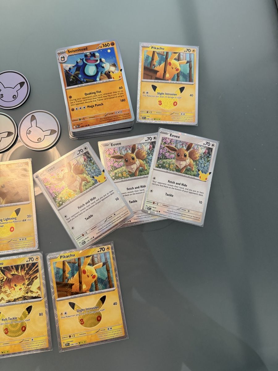 Pokémon Cartes à collectionner: Pokemon 30TH englisch – Neuf avec emballage d'origine à Giubiasco par GoldstarLord 2