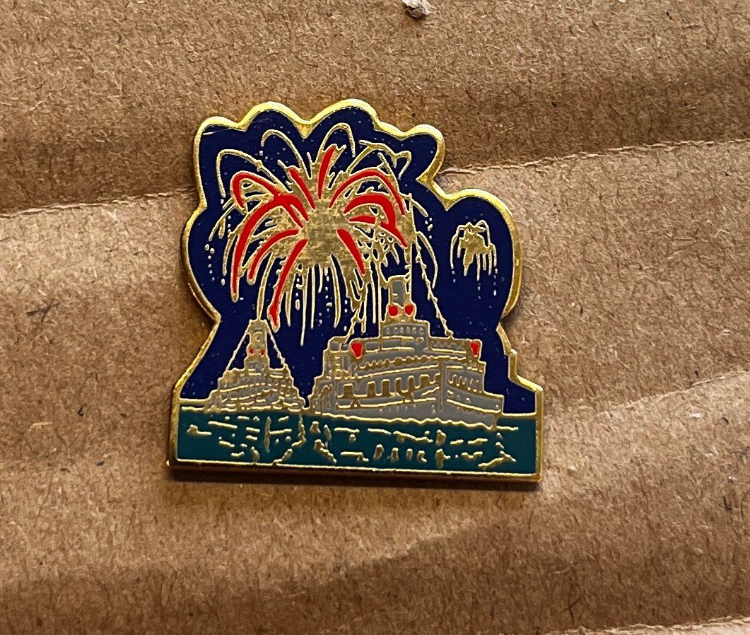 Swiss Placchette & Badge: Pin, Vierwaldstättersee Schiff – Usato da Obernau venduto da Wgnom