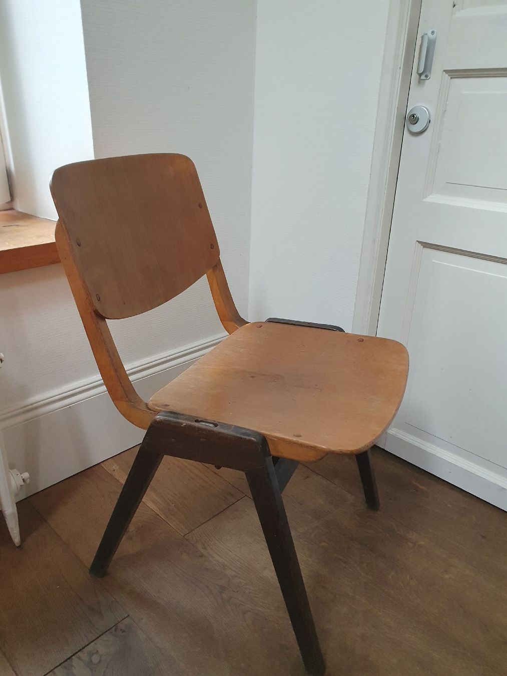 Thonet Chaises: 5 Thonet stapelstühle  – D'occasion à Olten par stritten
