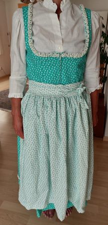 Verkaufe Kärntner Dirndl Grün der Marke Original Isola Dirnd